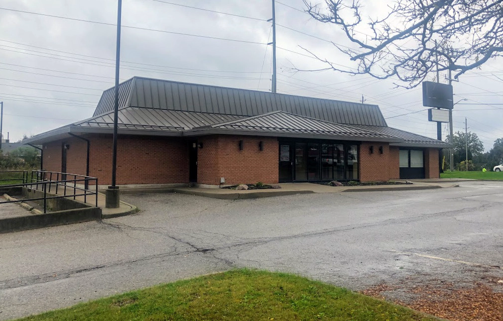 168 Simcoe Street